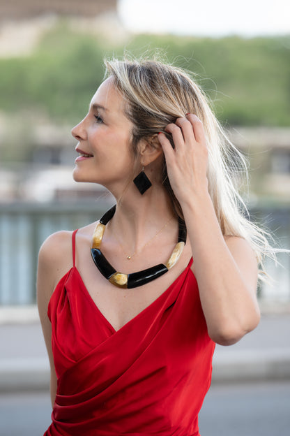 Collier Vendôme en corne de zébu de madagascar
